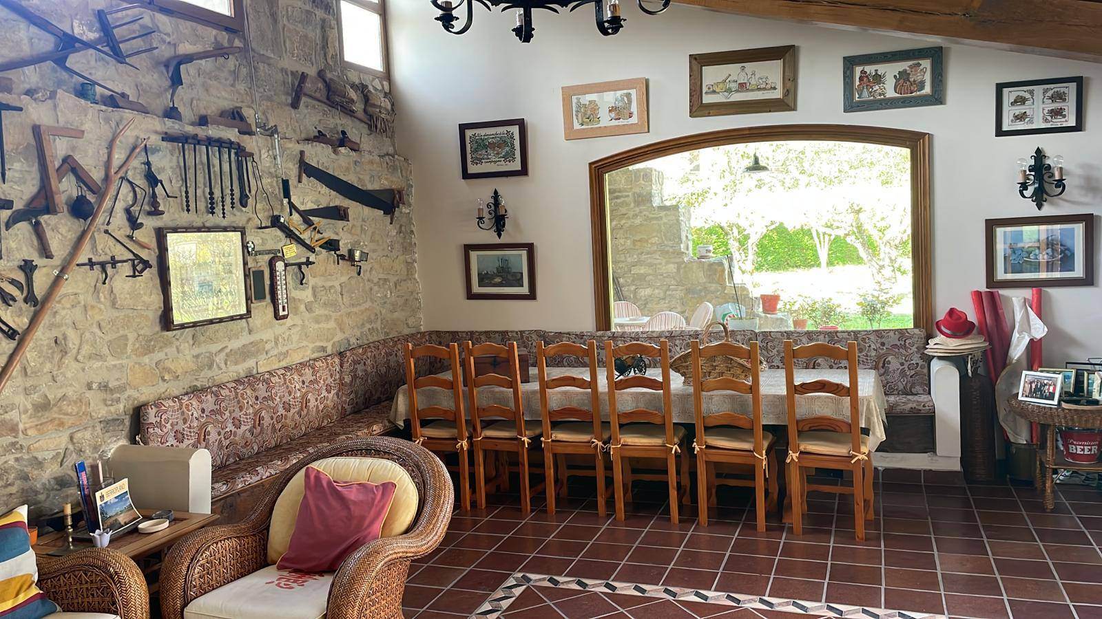 Alquila por horas Casa de pueblo con jardín
