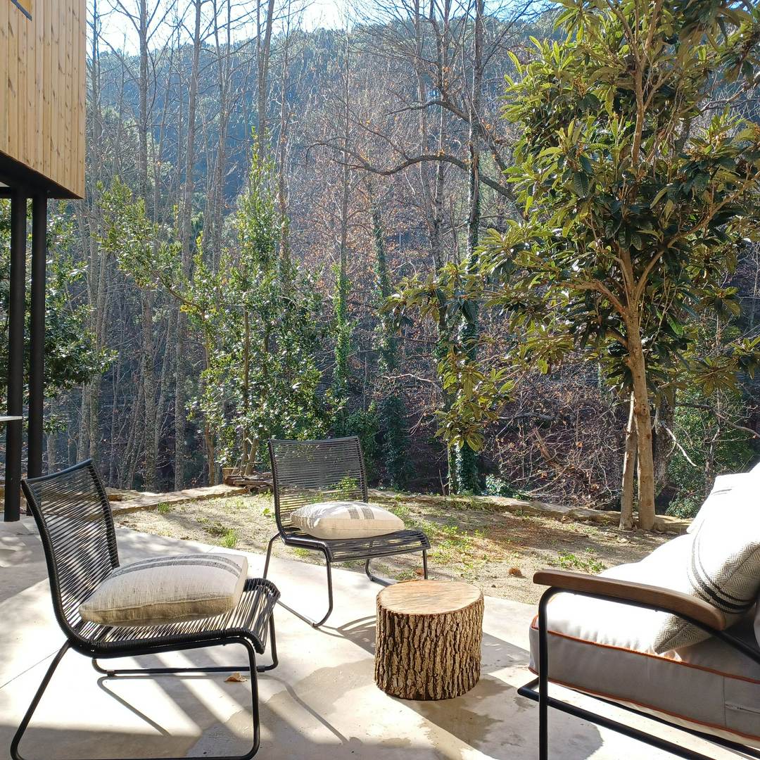 Alquila por horas Casa de montaña con vistas a bosque de castaños y arroyo
