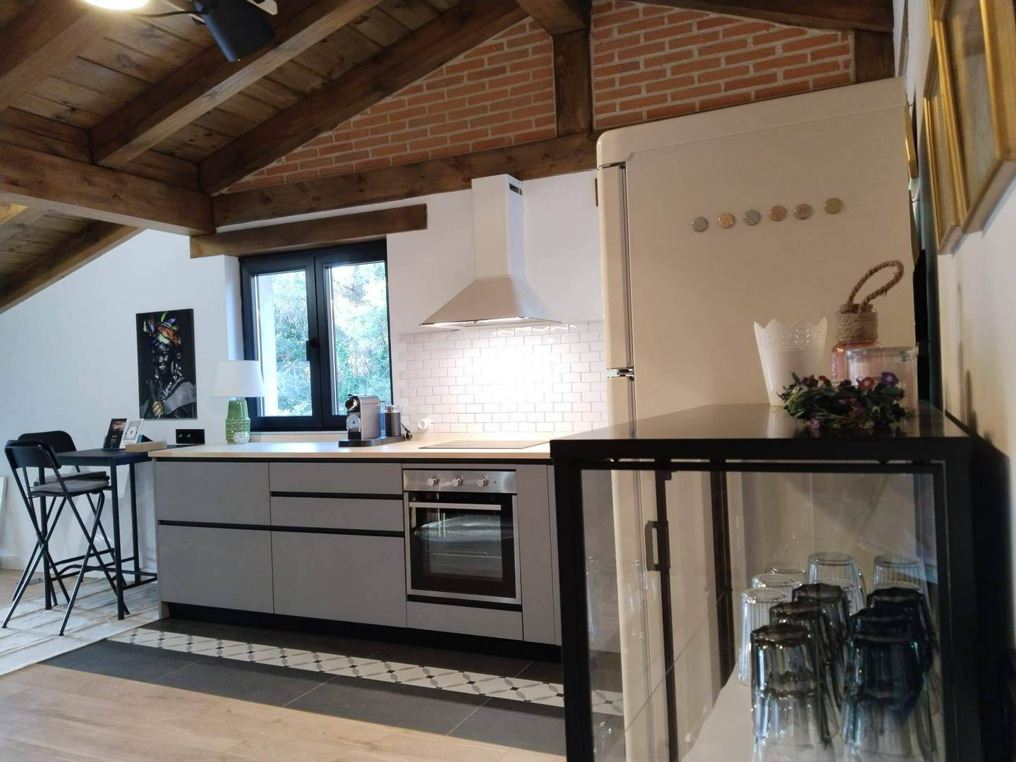 Alquila por horas Casa con estilo propio Rústico-Moderno en Segovia