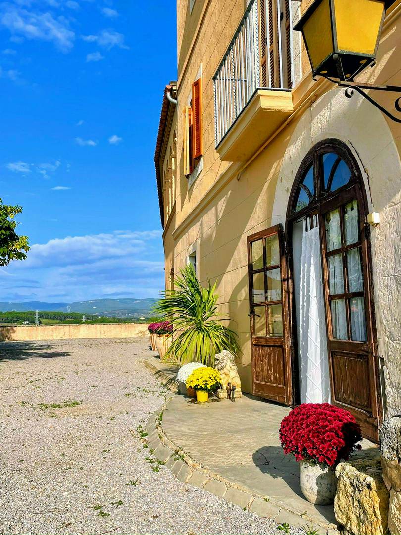 Alquila por horas Bodega con alma en el Penedés