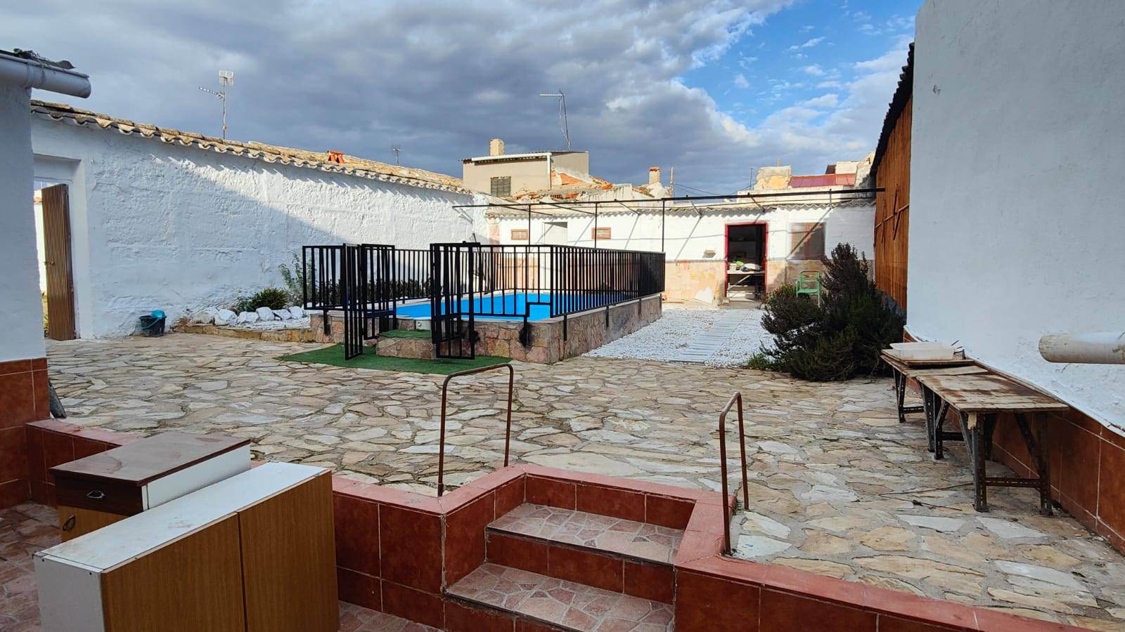 Alquila por horas Bonita casa rústica en Toledo