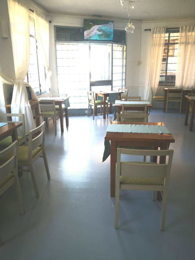 Alquila por horas Cafétéria con encanto con terraza al estilo  antiguo 
