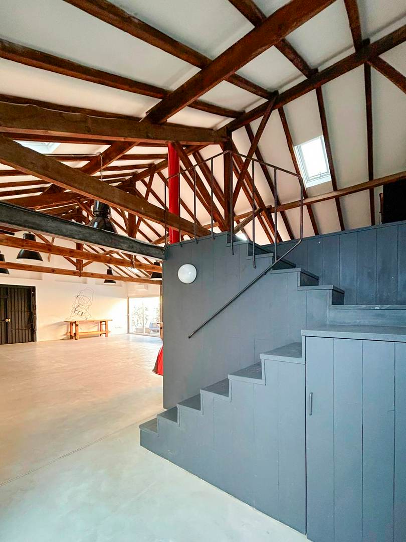 Alquila por horas Nave Loft Industrial Antigua Carpintería