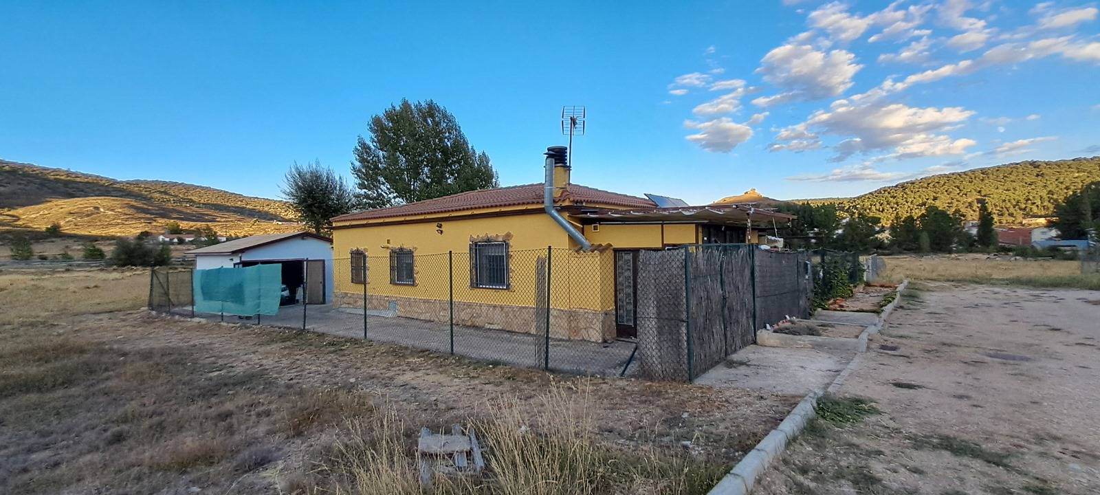 Alquila por horas Magnífica casa cerca del bosque