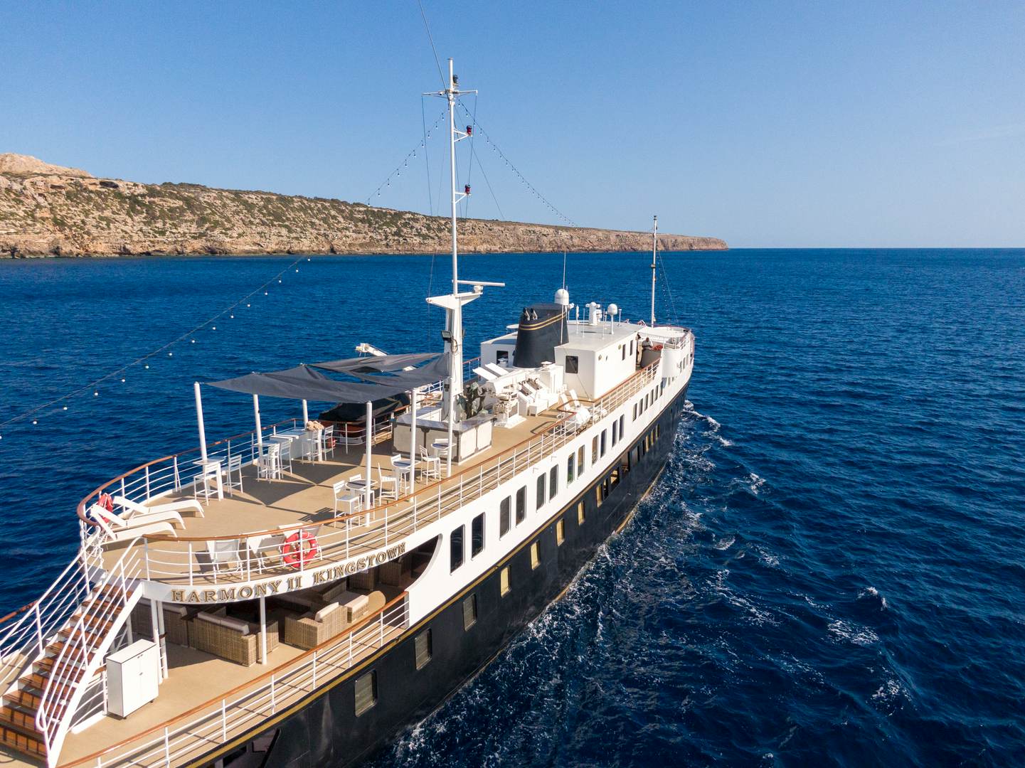 Alquila por horas Barco de lujo por el Mediterráneo`