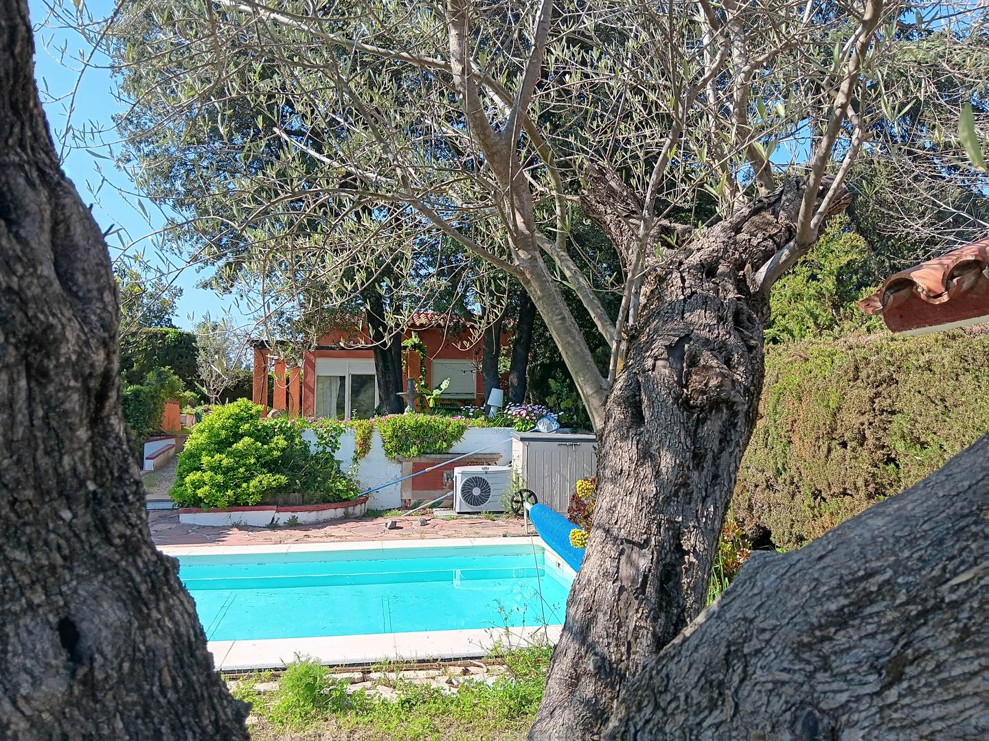 Alquila por horas CASA EN LA FLORESTA DE ESTILO SAN fRANCISCO