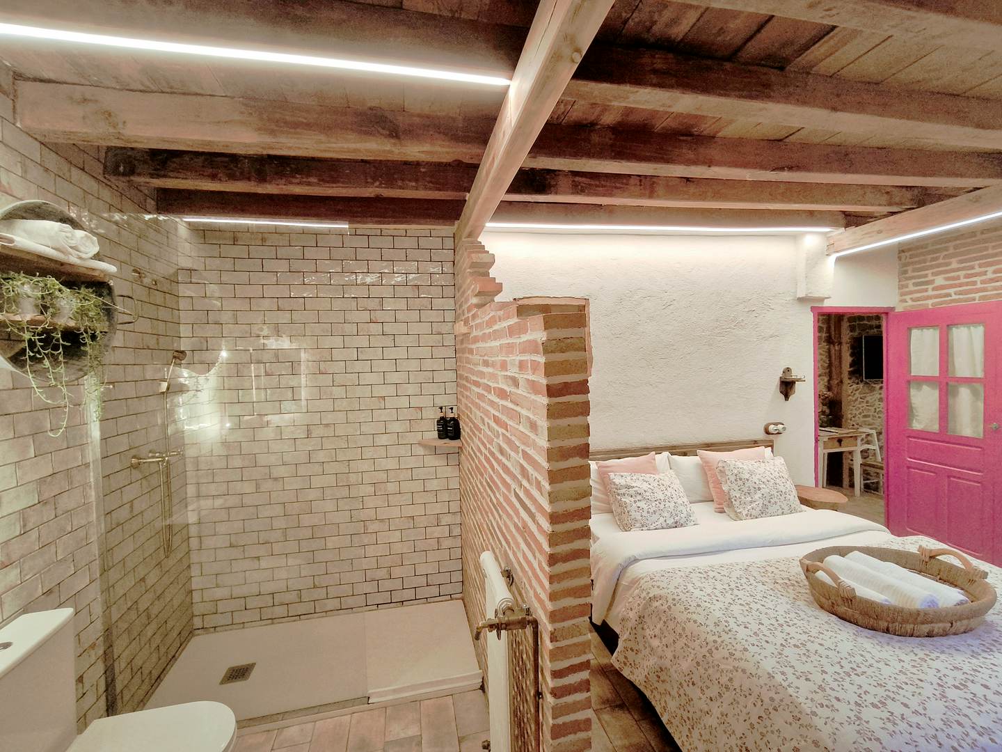 Alquila por horas Casita de pueblo, estilo rústico con toques boho y  muy original