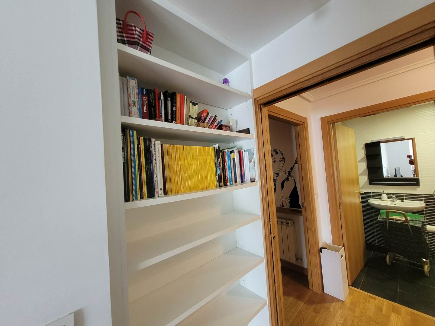 Alquila por horas Vivienda unifamiliar cocina con cristal