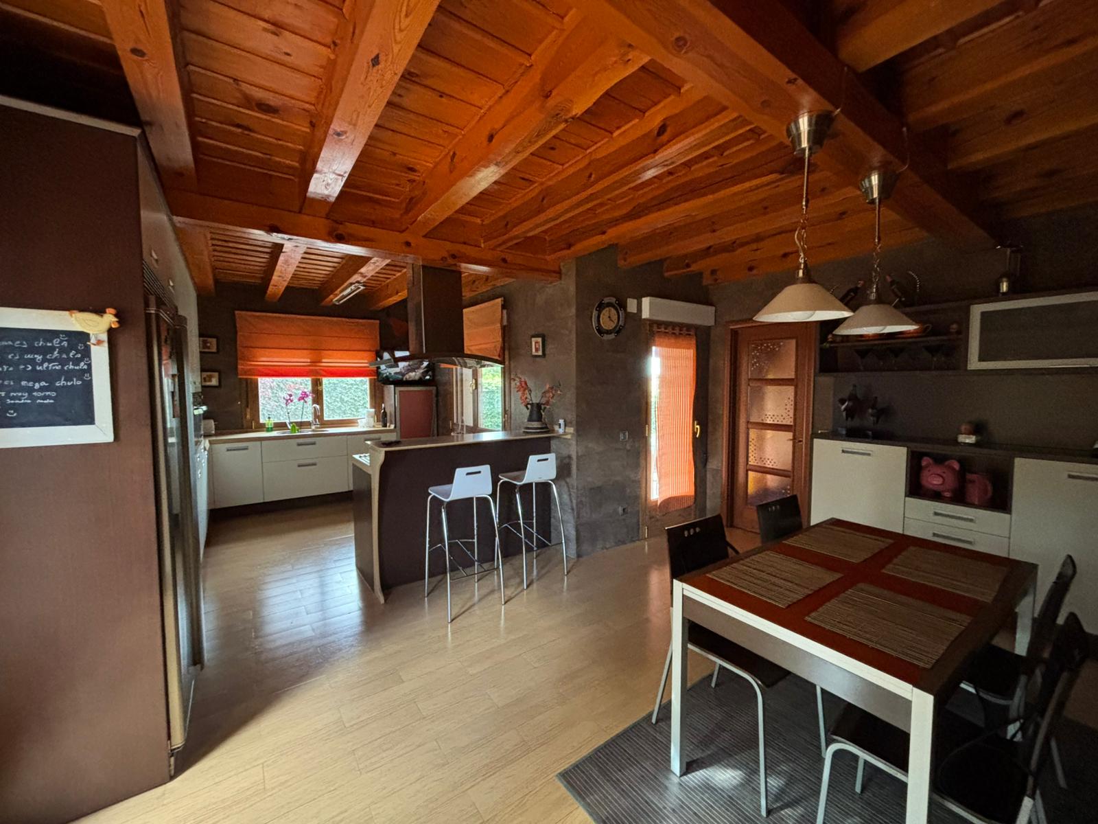 Alquila por horas Encantadora vivienda unifamiliar 