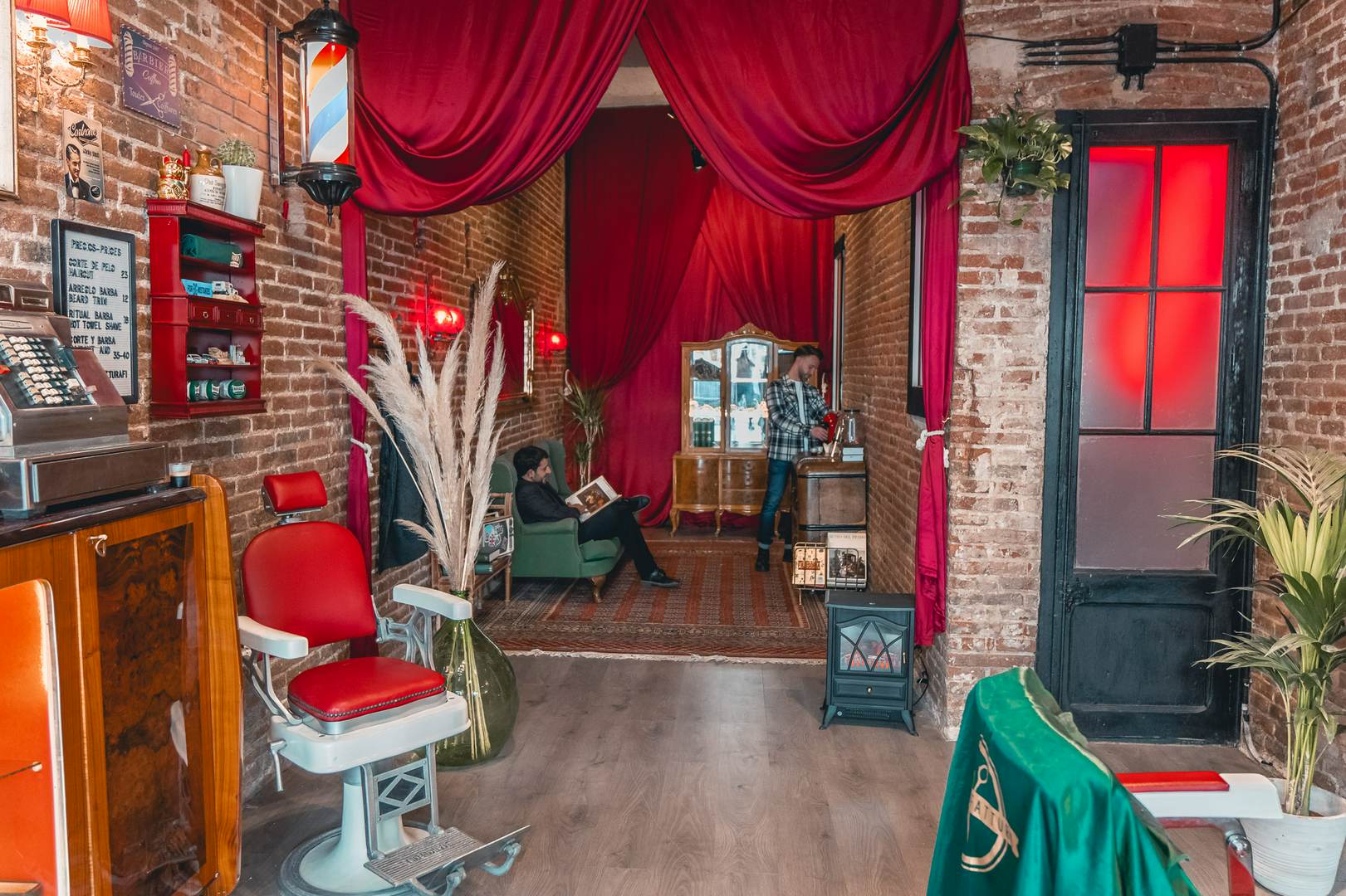 Alquila por horas Barbería vintage