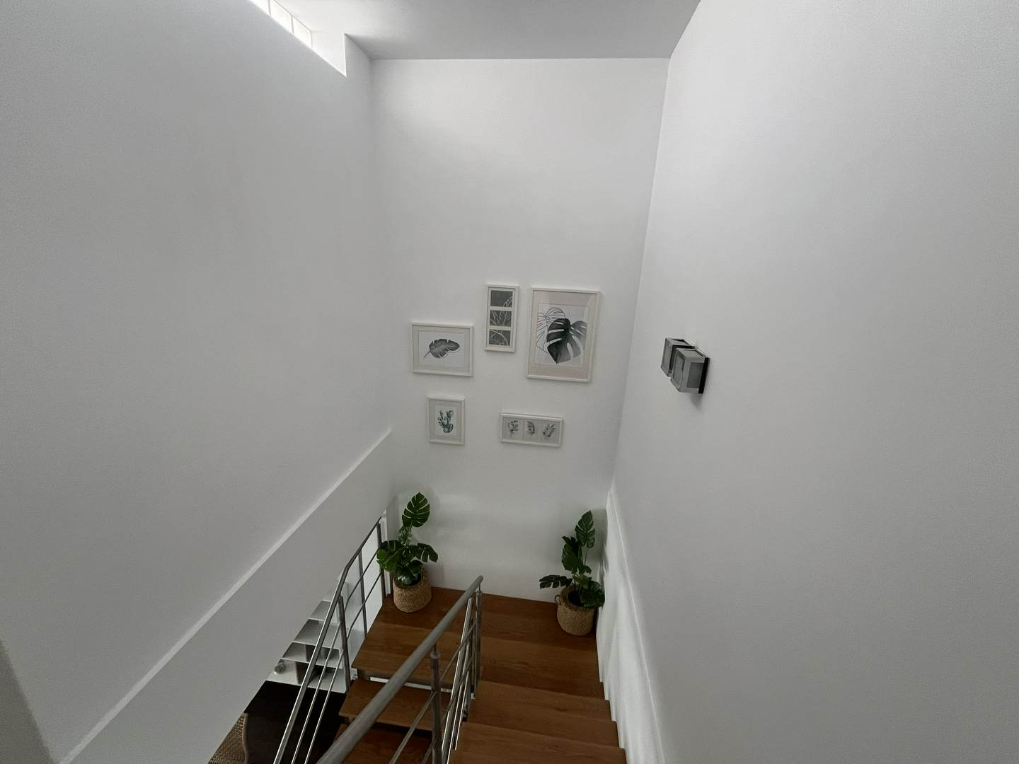 Alquila por horas Vivienda unifamiliar contemporánea