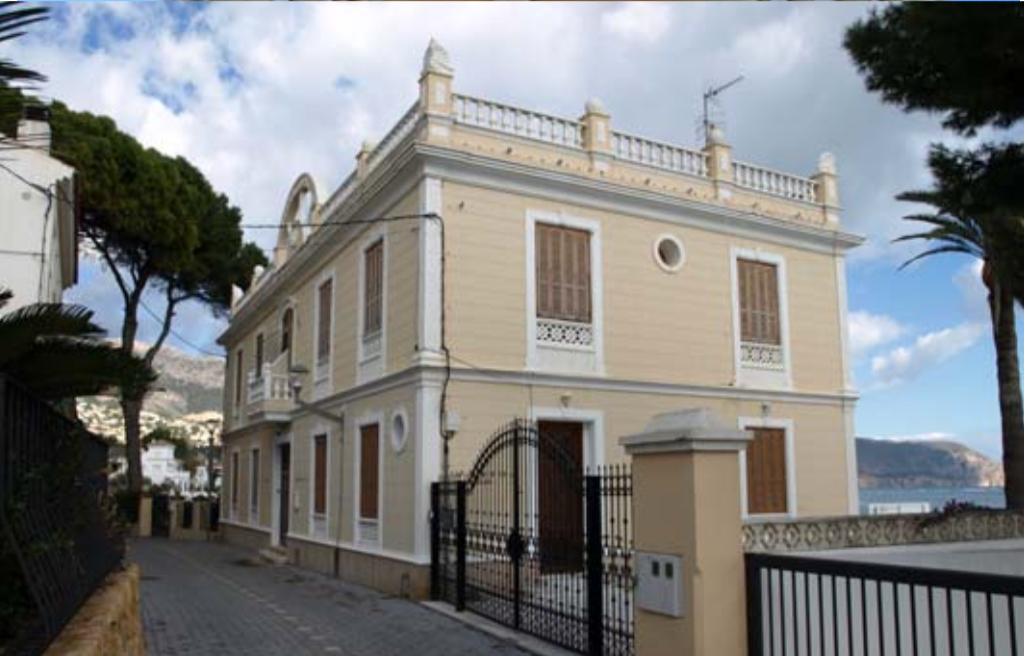 Alquila por horas Maravilloso apartamento en primera linea de Mar Mediterraneo