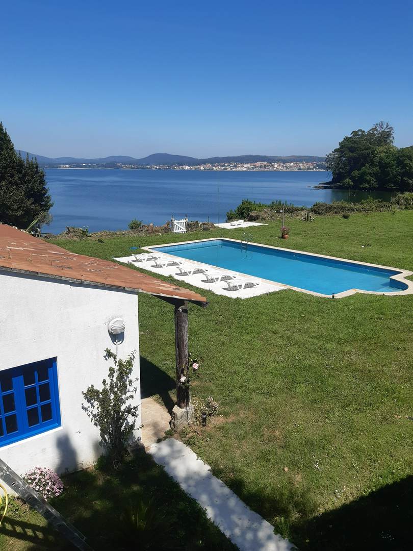 Alquila por horas Pazo con vistas a la ría de Arosa