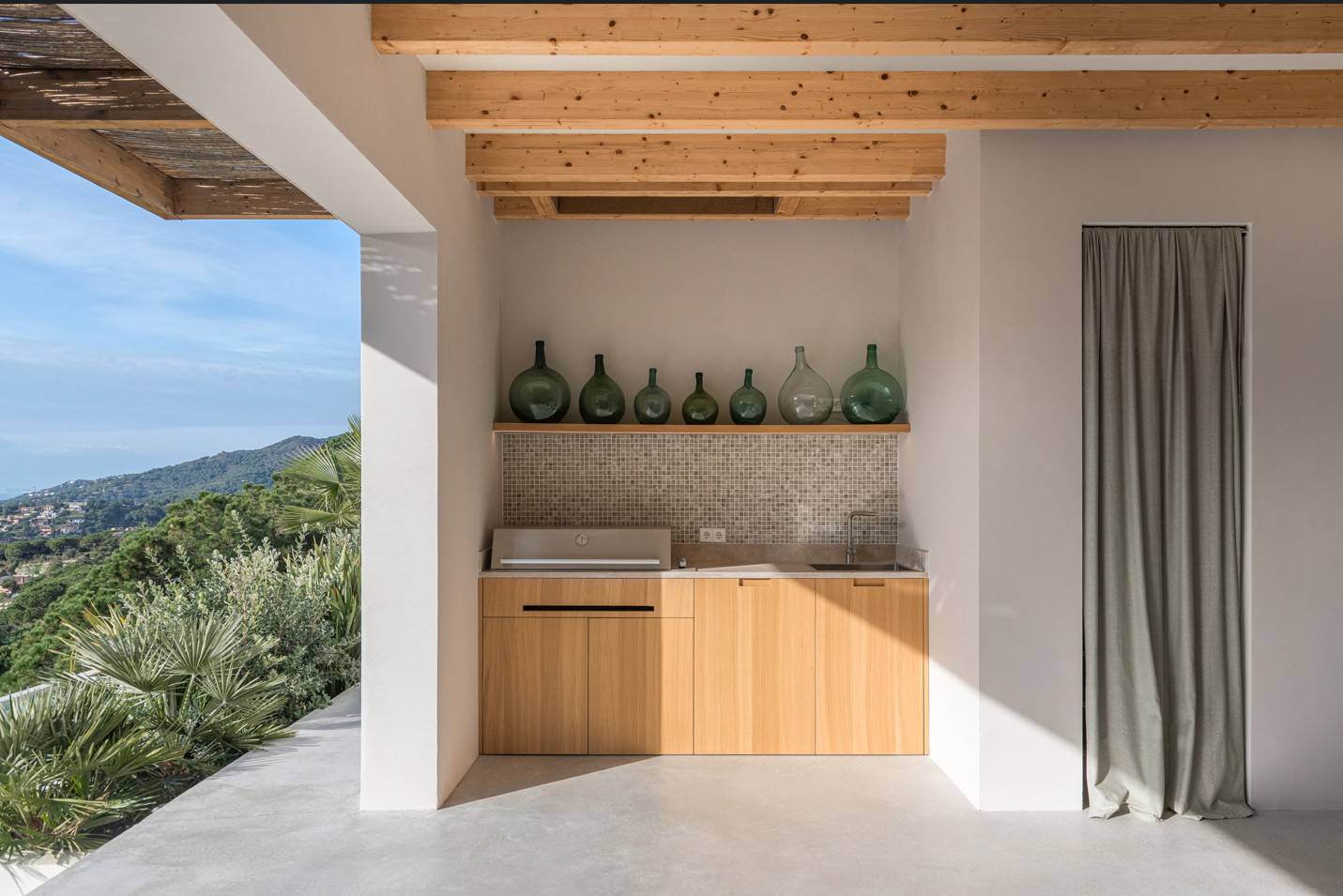 Alquila por horas Vivienda unifamiliar con vistas al mar