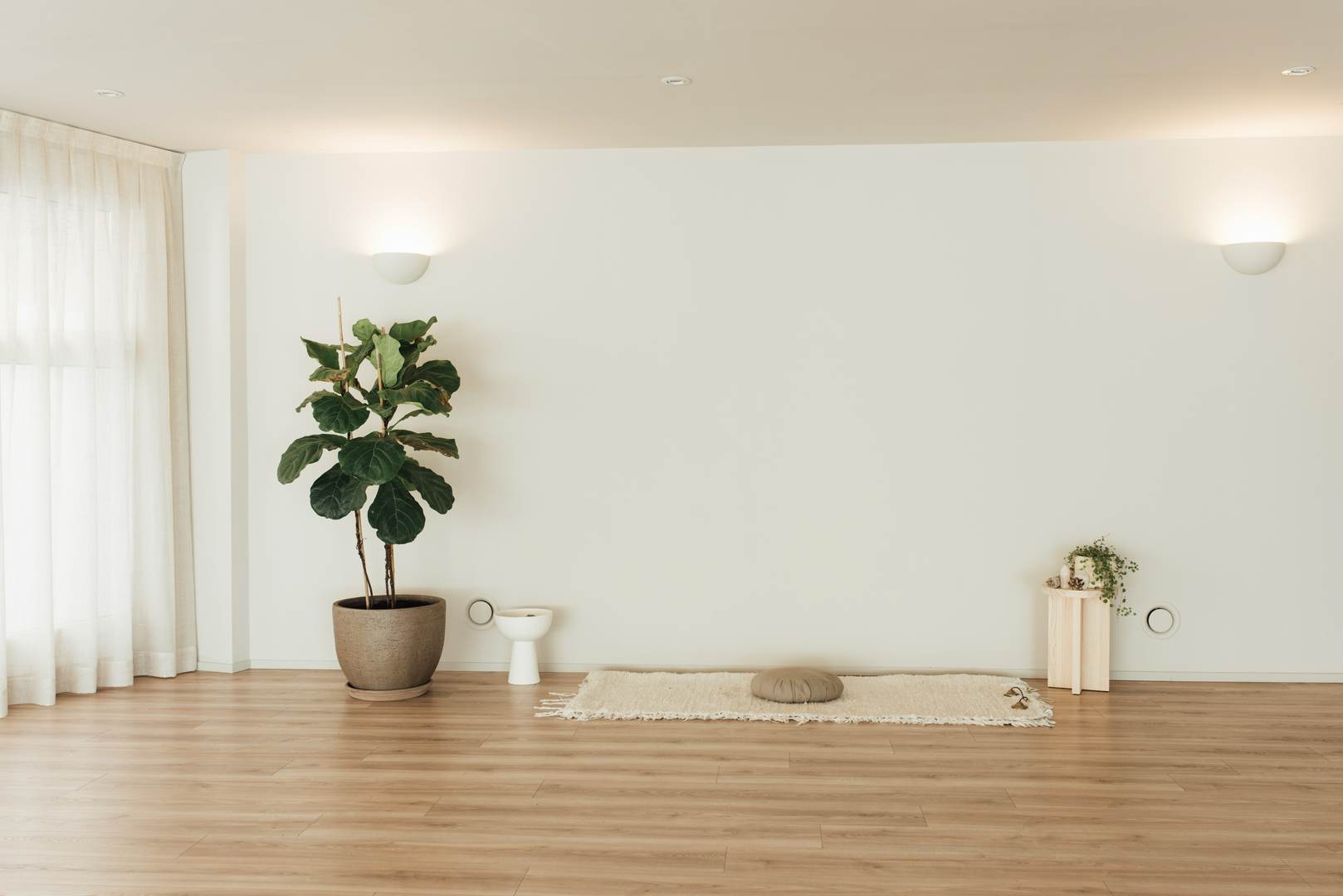 Alquila por horas Centro de Yoga y terapias exclusivo de diseño