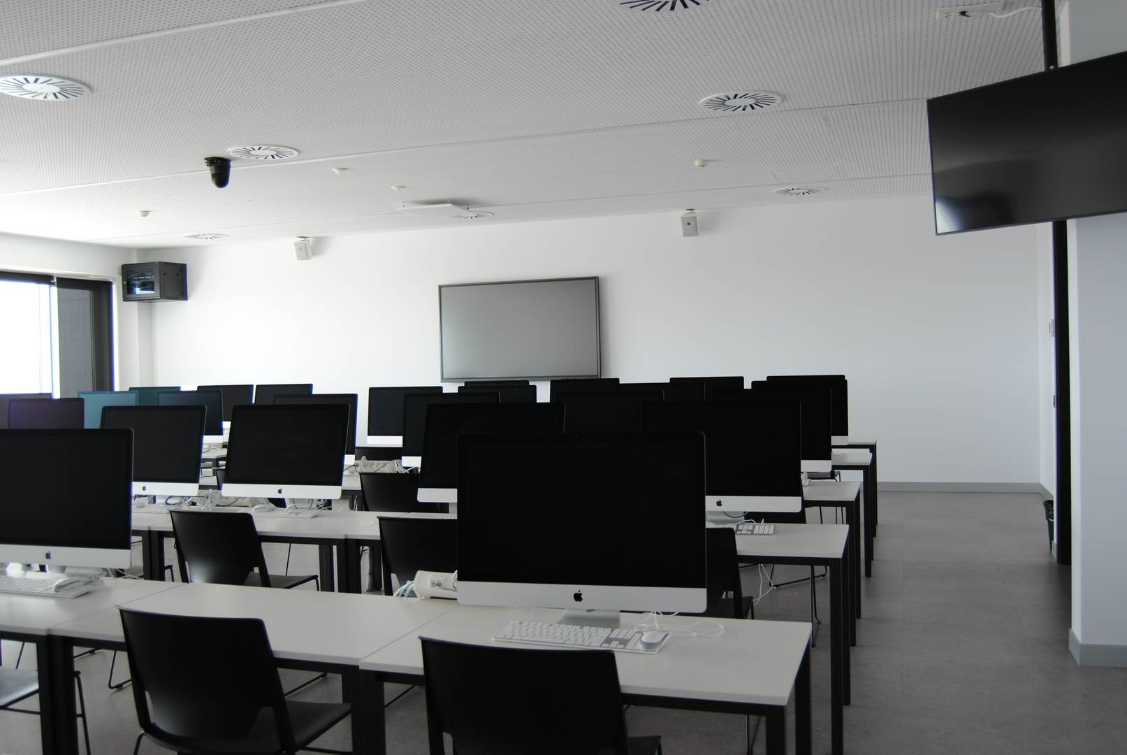 Alquila por horas Aulas para grabación