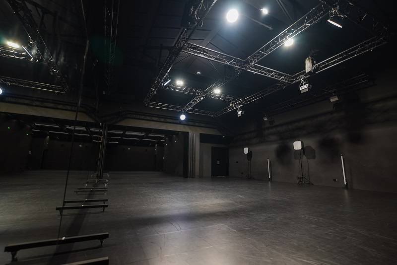 Alquila por horas Nave reformada para realizar multiples actividades o eventos