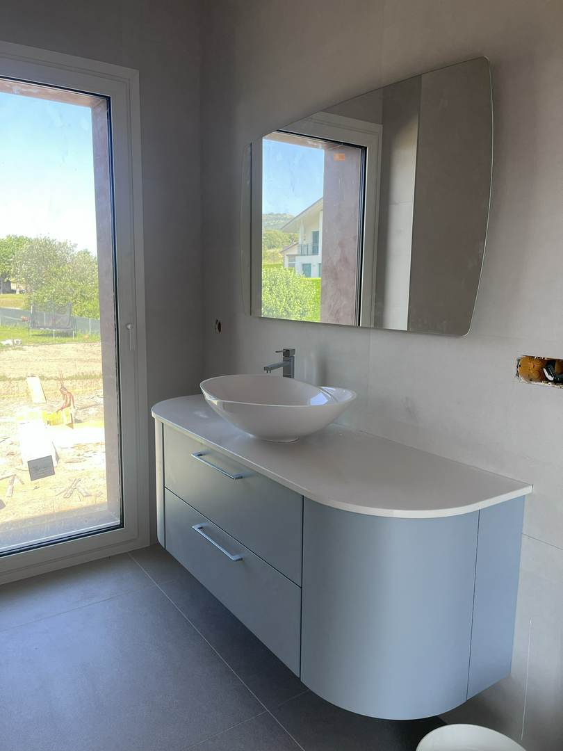 Alquila por horas Vivienda unifamiliar de piedra moderna