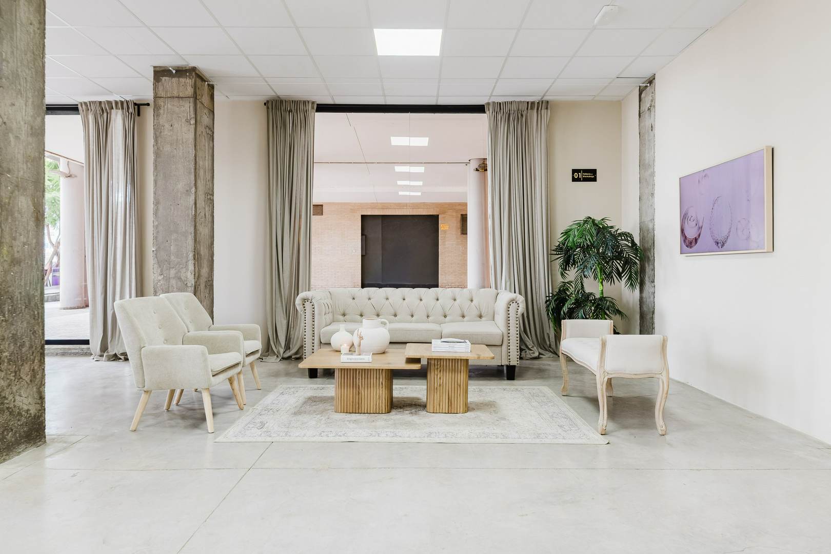 Alquila por horas Espacio amplio y versátil para fotógrafos, artistas y creadores