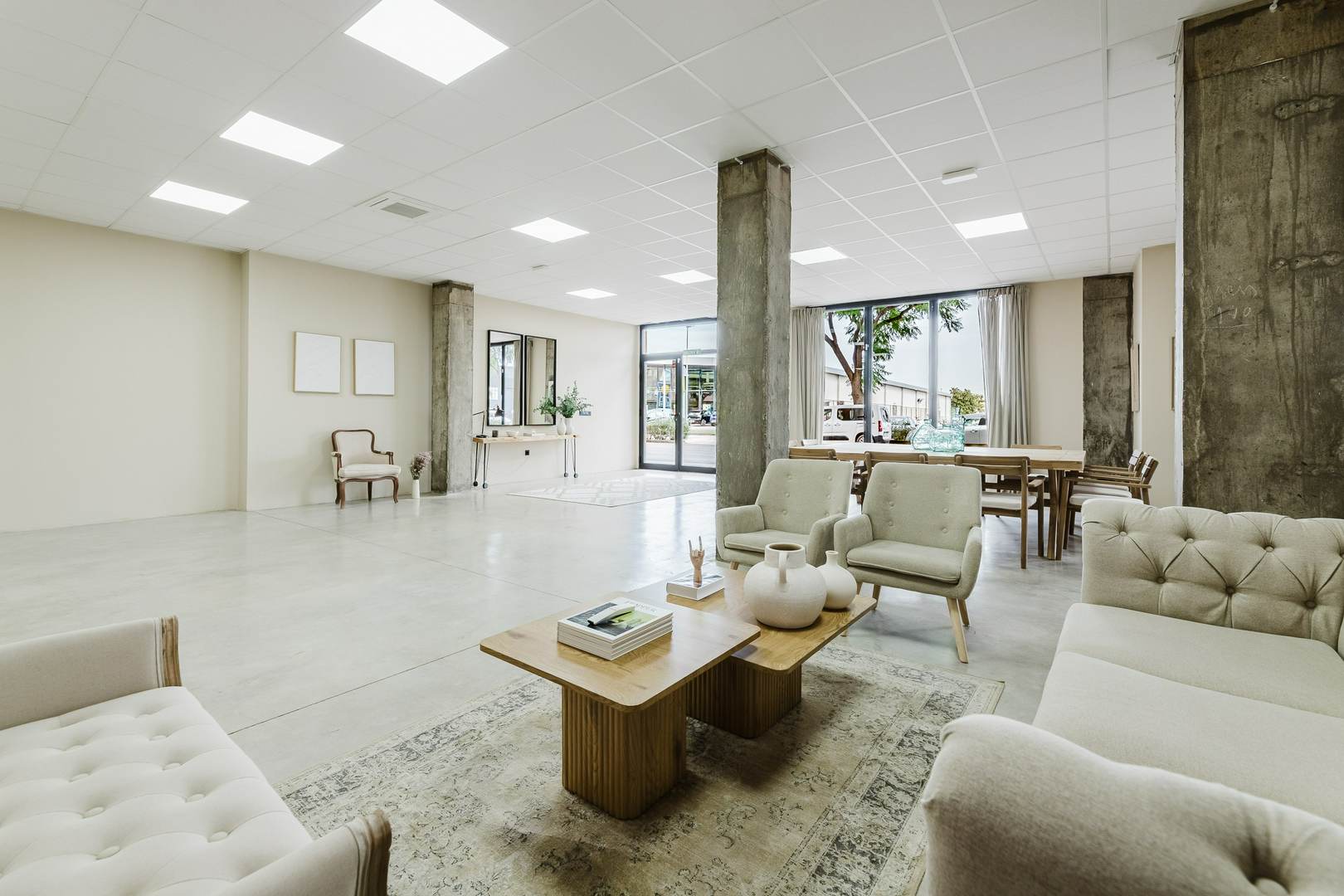 Alquila por horas Espacio amplio y versátil para fotógrafos, artistas y creadores