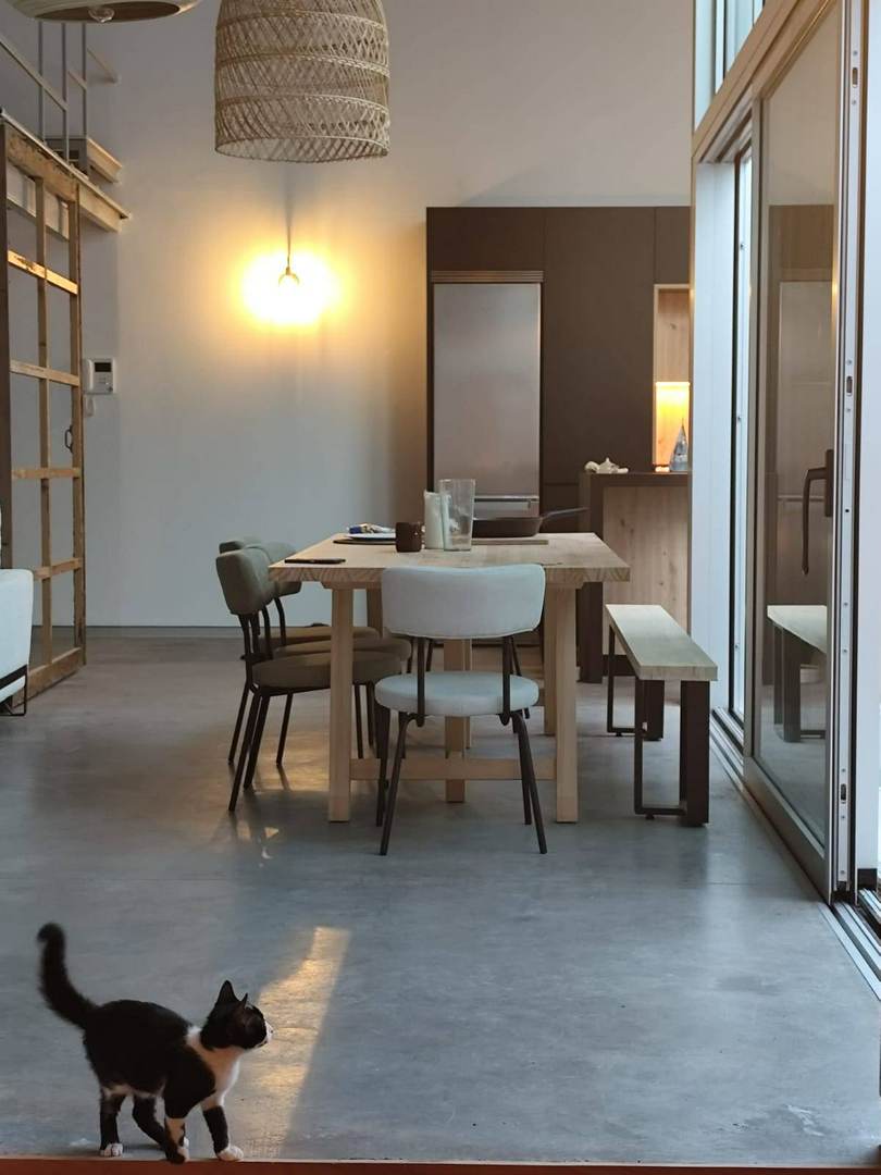 Alquila por horas Vivienda tipo loft, taller reconvertido