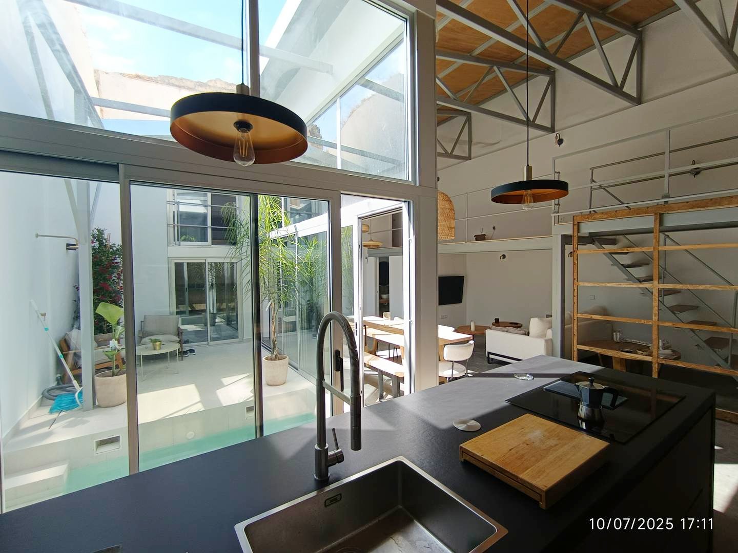 Alquila por horas Taller reconvertido en Vivienda tipo loft