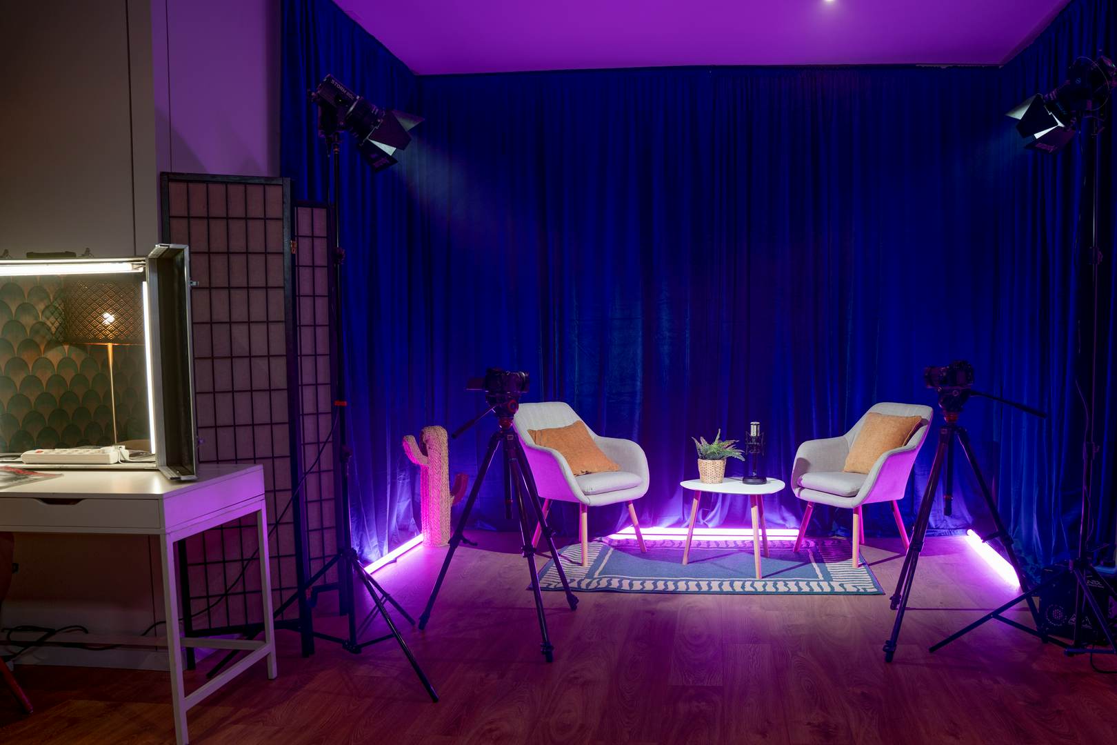 Alquila por horas Estudio para podcast y fotografía