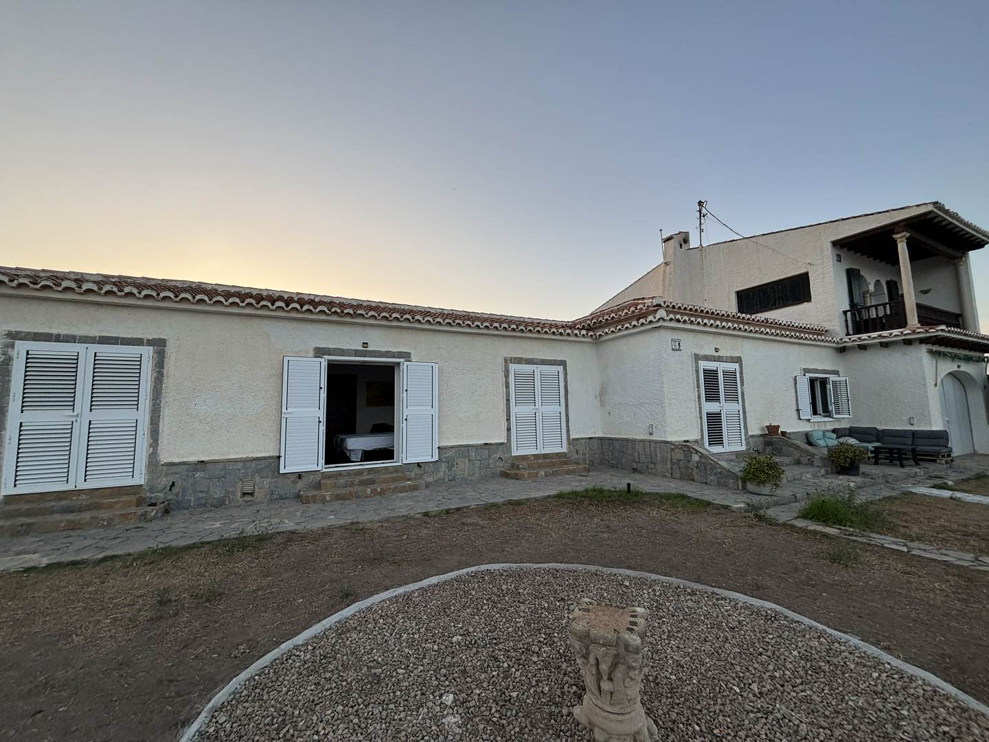 Alquila por horas Vivienda unifamiliar en primera linea de mar