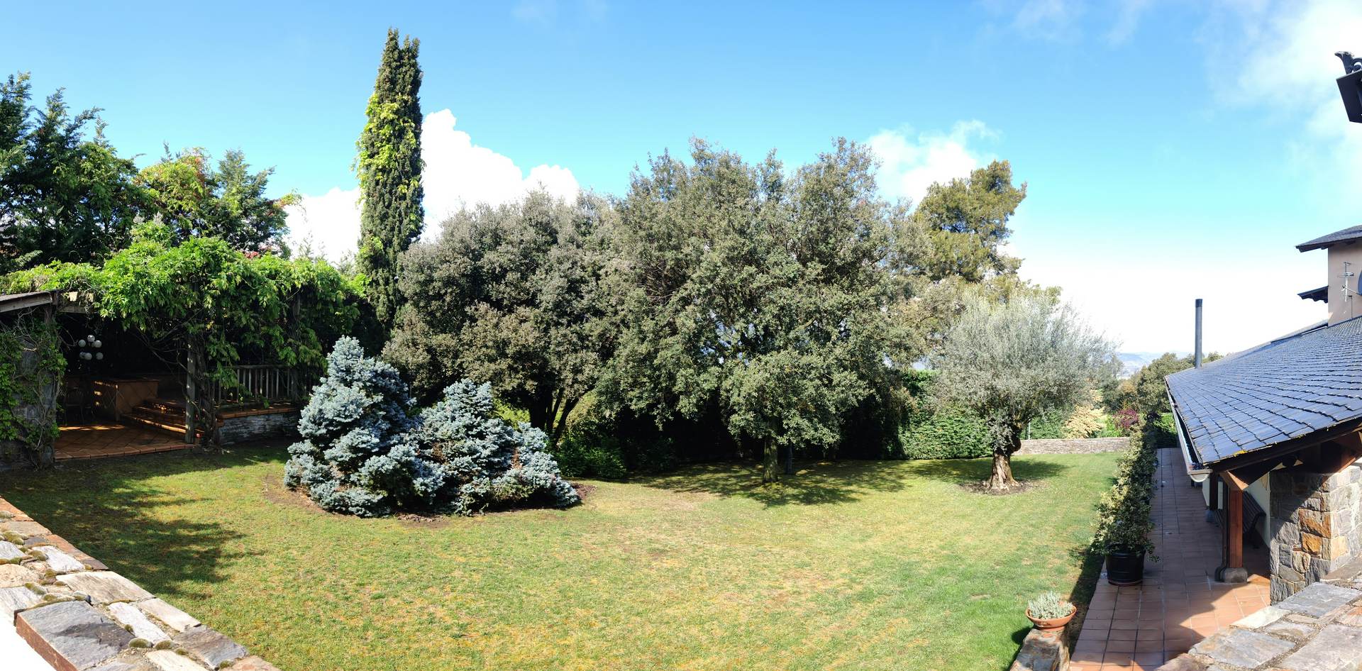 Alquila por horas Casa de lujo con piscina interior y amplio jardín