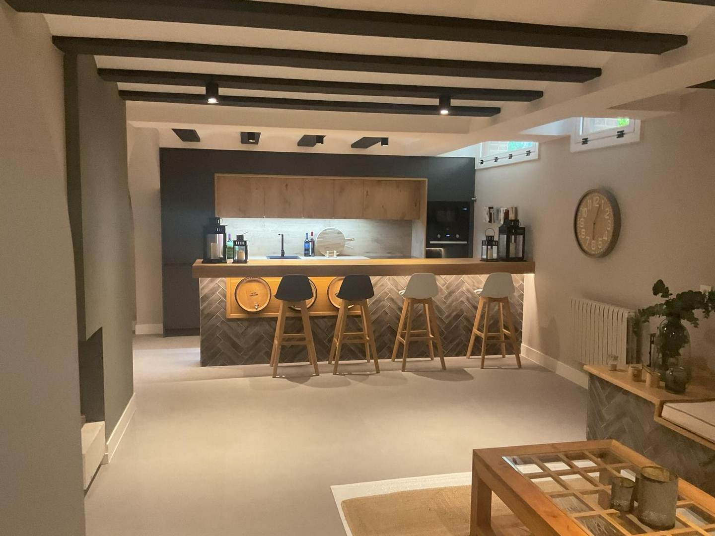 Alquila por horas CHALET 1100 m2 CONST + 3500 m2 parcela en Boadilla