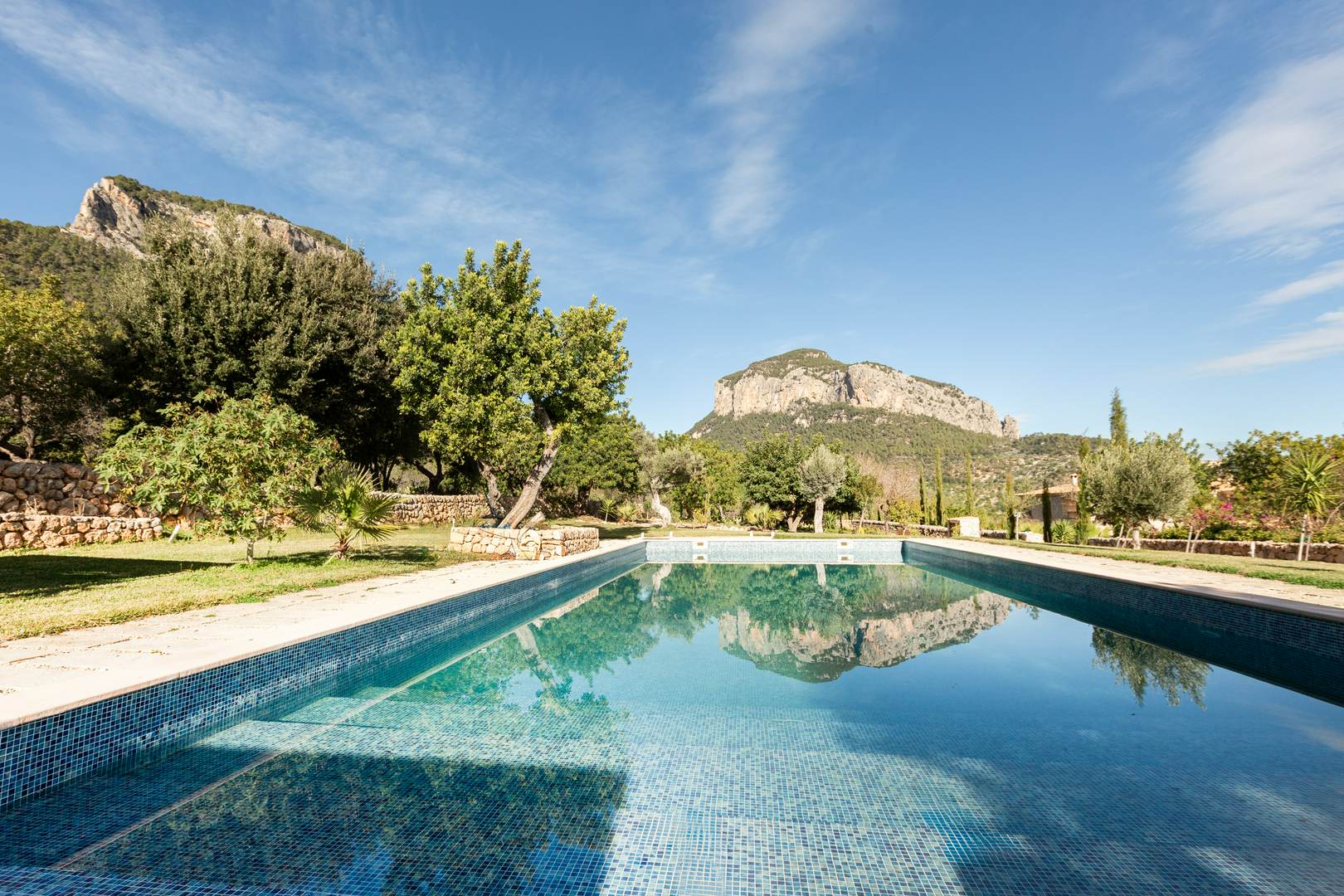Alquila por horas  Tesoro de Villa en Tramuntana
