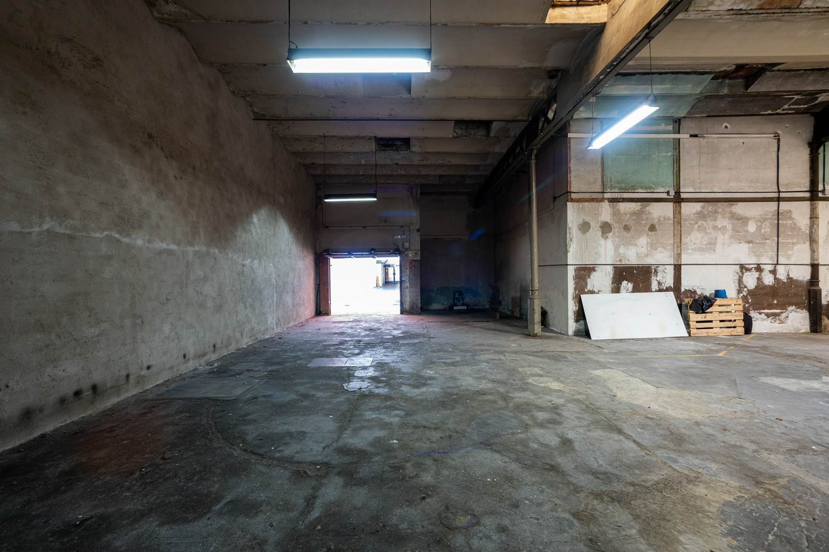 Alquila por horas Espacio Industrial en Barcelona