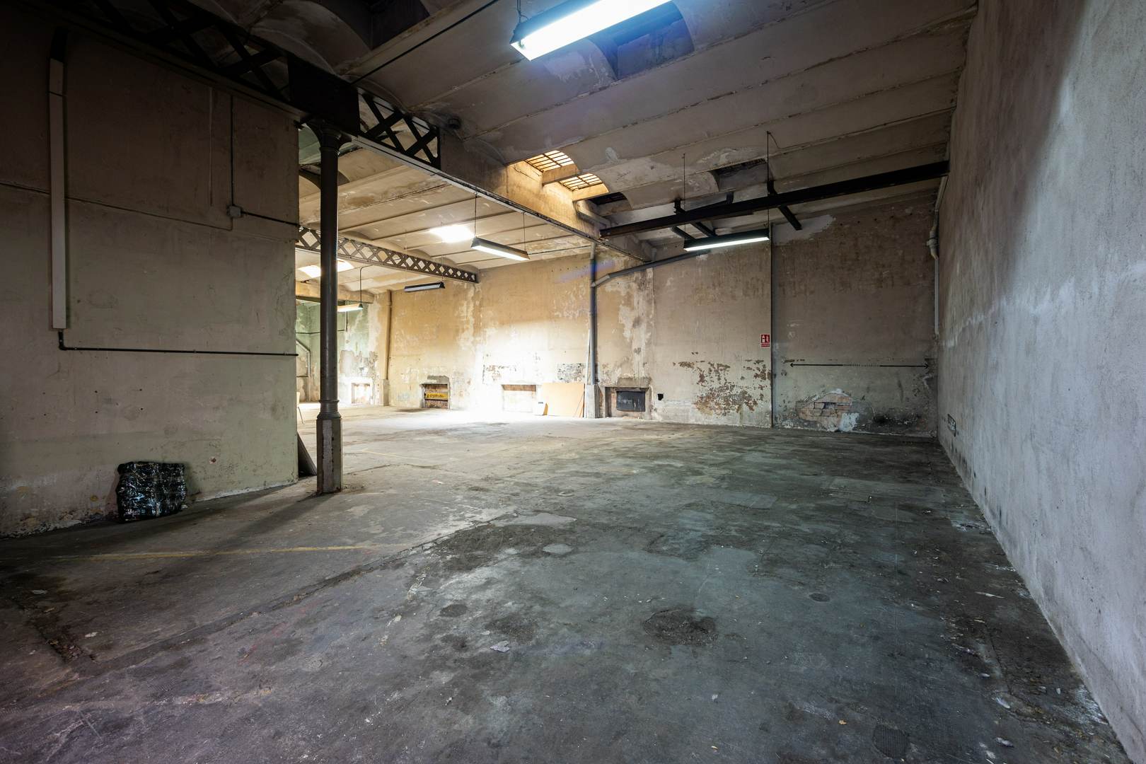 Alquila por horas Espacio Industrial en Barcelona