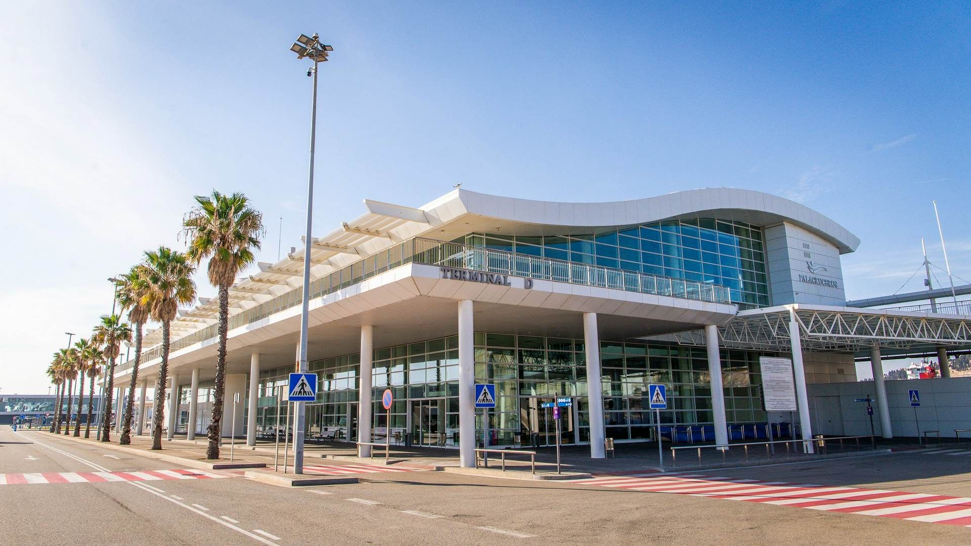 Alquila por horas Espacio Premium en el Puerto de Barcelona para Rodajes, Eventos y Producciones