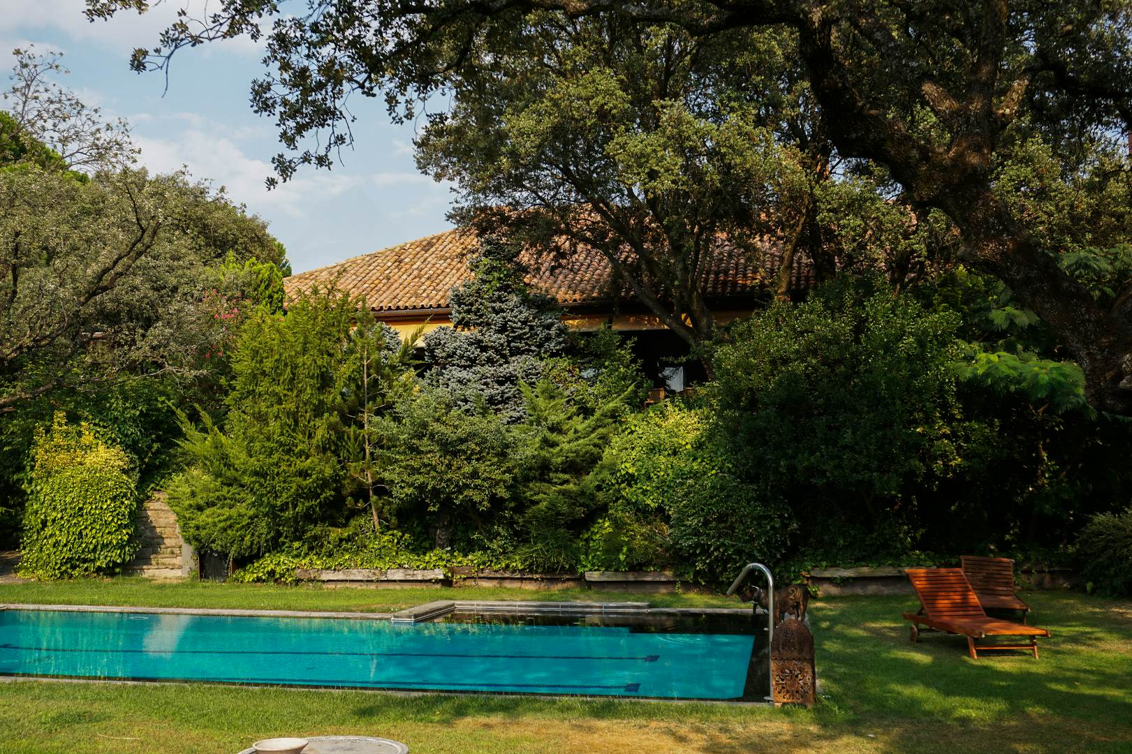 Alquila por horas Casa balinesa con piscina y estilo único en Boadilla