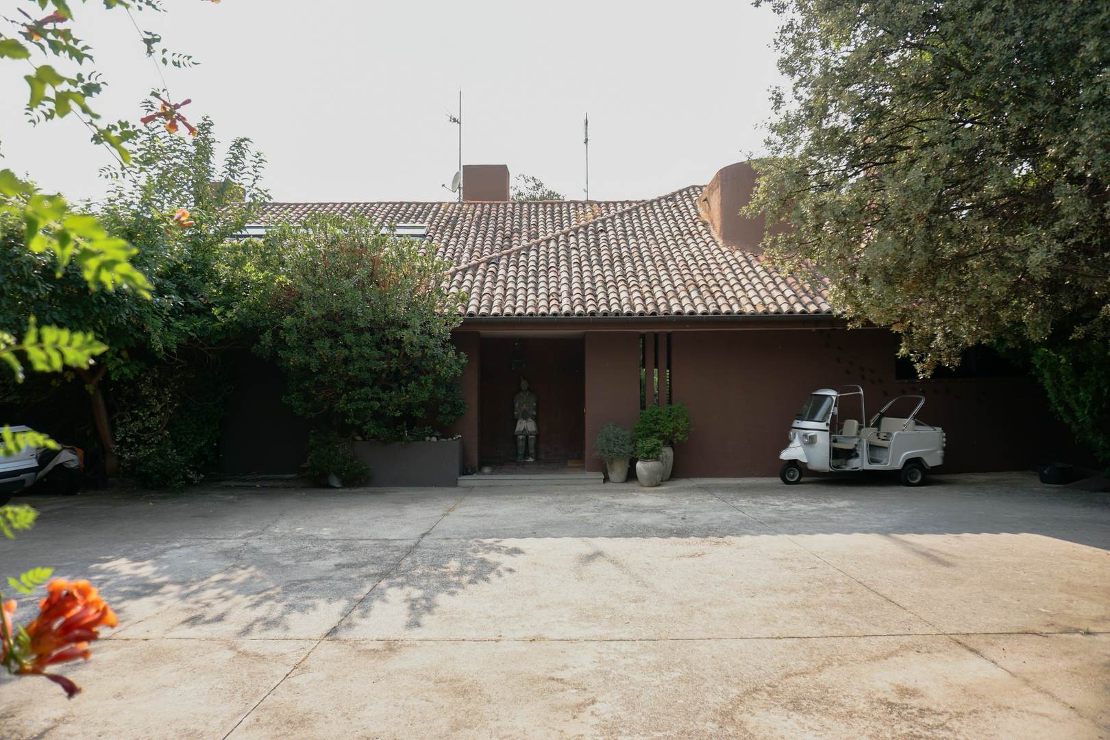 Alquila por horas Casa Balinesa con Piscina & Estilo Único en Boadilla