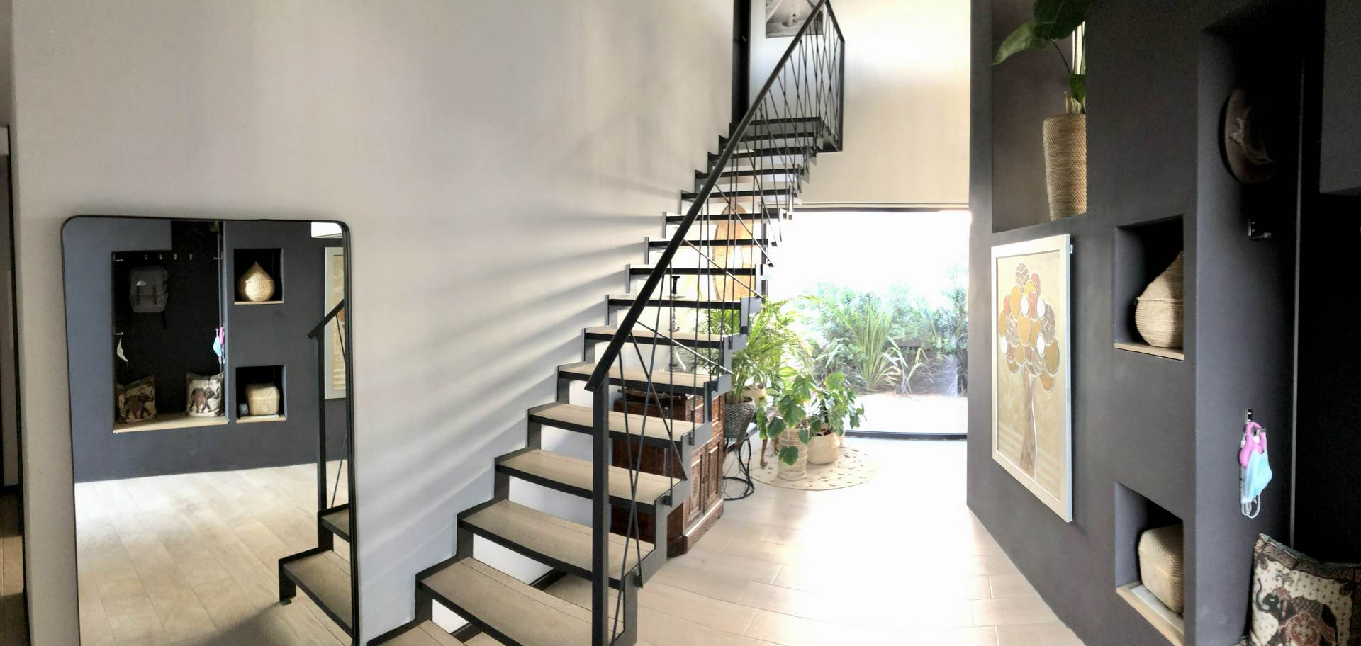 Alquila por horas Casa estilo cubic moderna