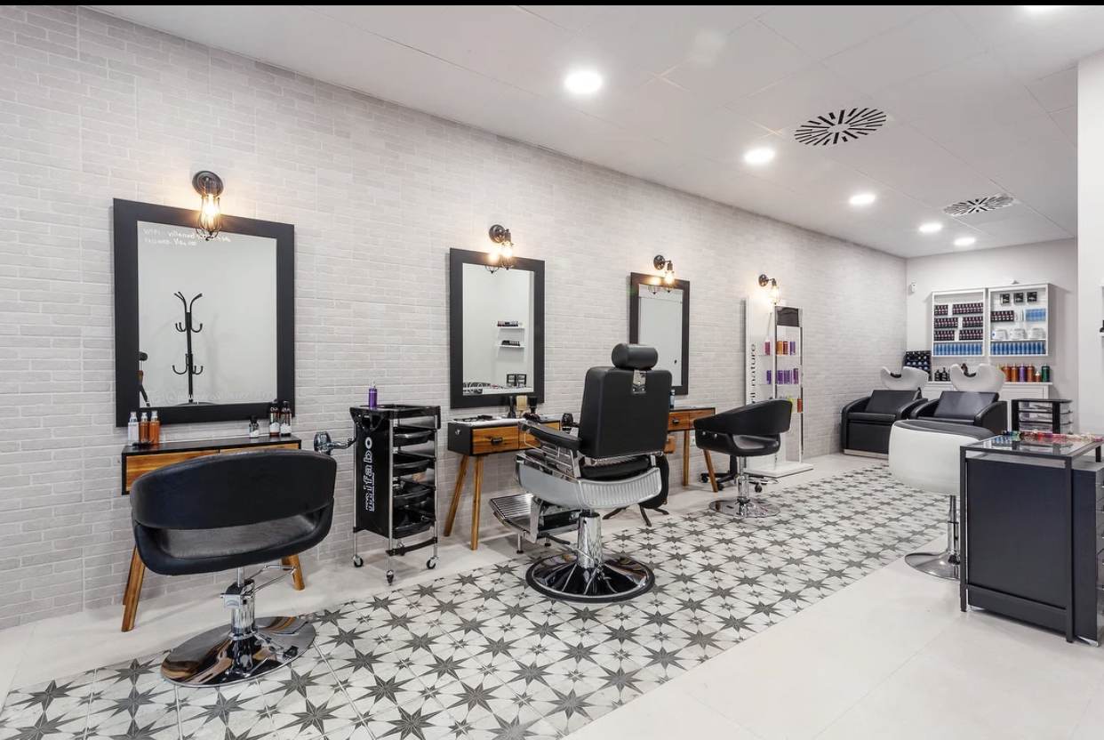 Alquila por horas Peluqueria moderna 