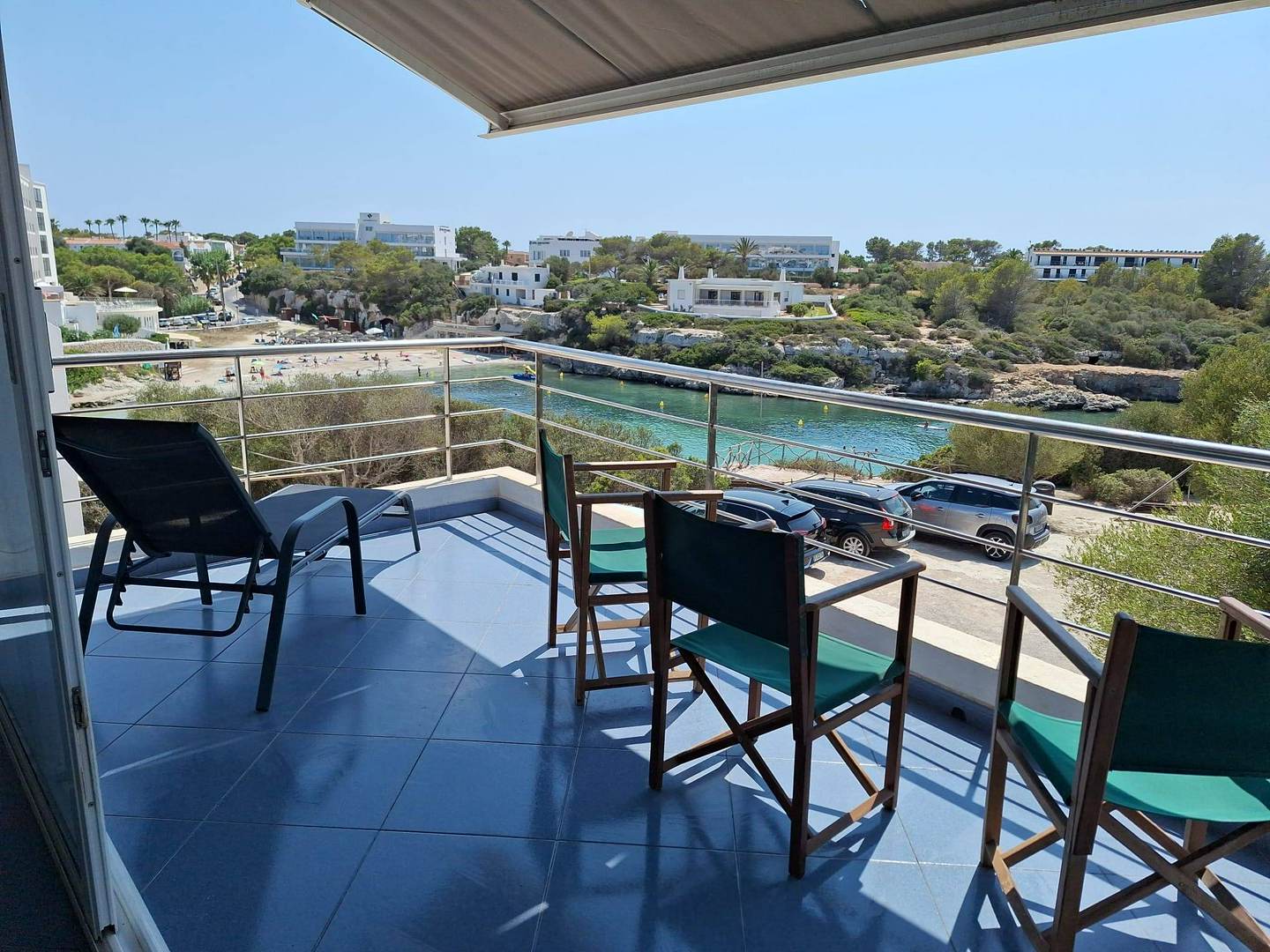 Alquila por horas CHALET PRIMERA LÍNEA CALA SANTANDRÍA