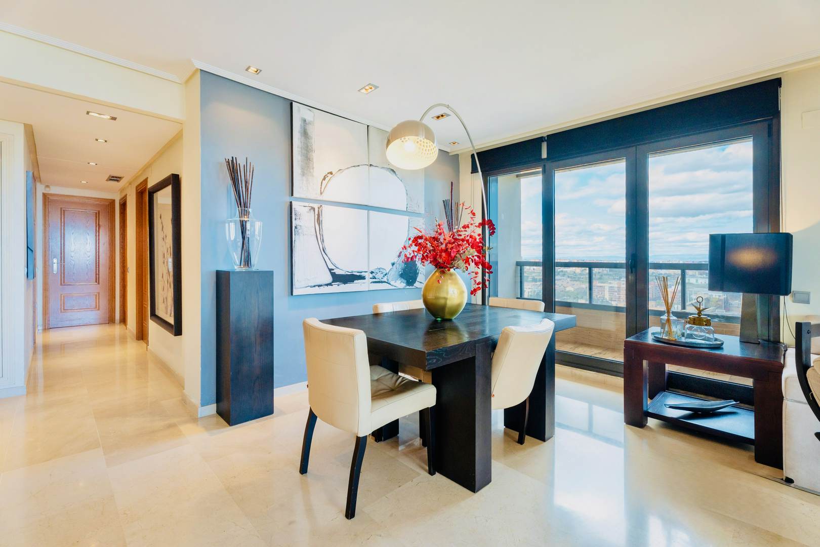 Alquila por horas Piso con vistas al mar y montañas de Valencia