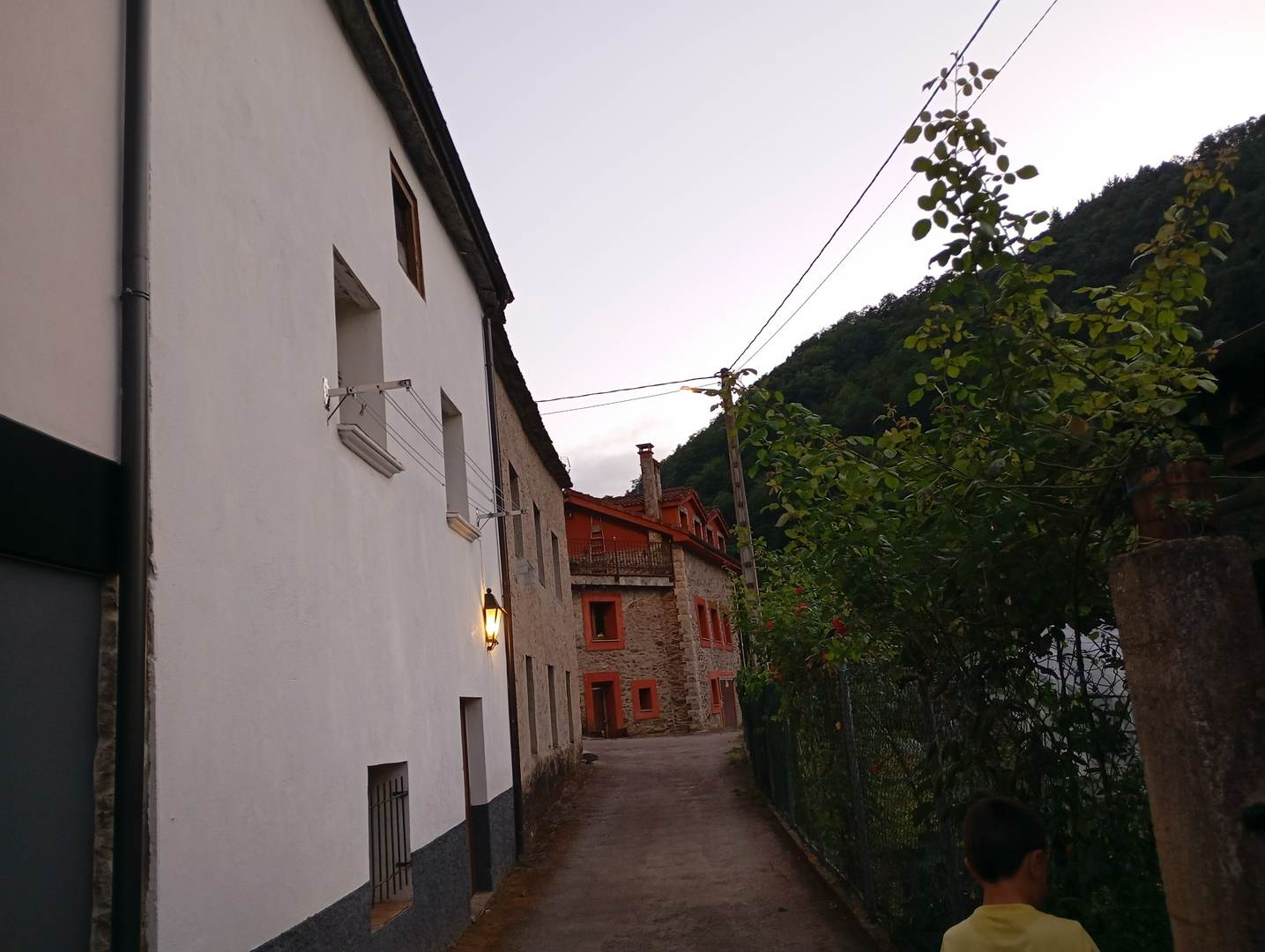 Alquila por horas Casa de pueblo en espacio montañoso y rural