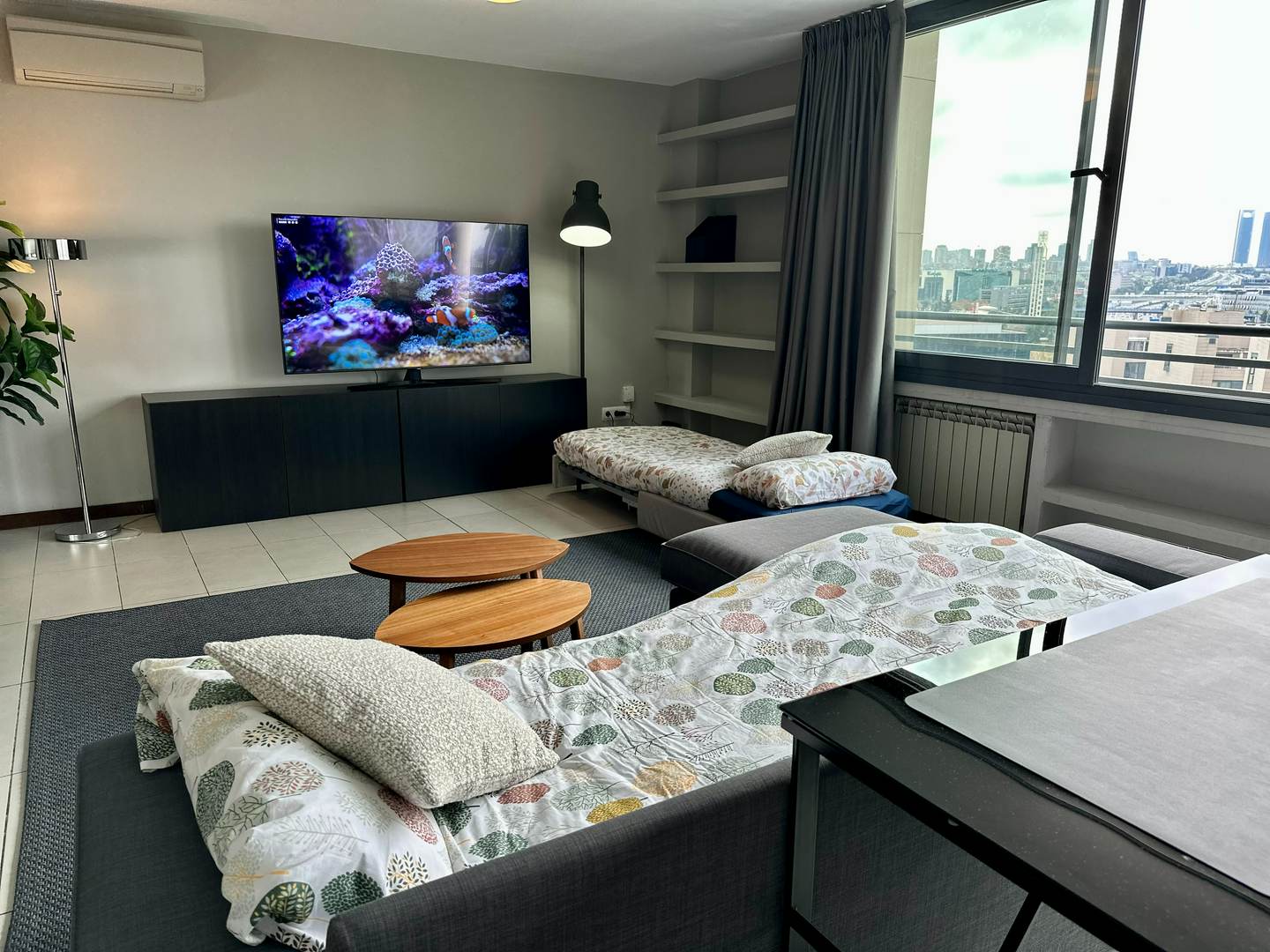 Alquila por horas Apartamento gris elegante