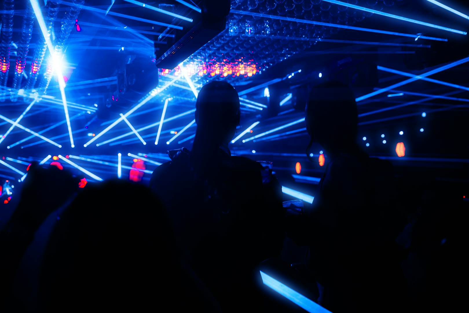 Alquila por horas HOUDINNI Serrano 41