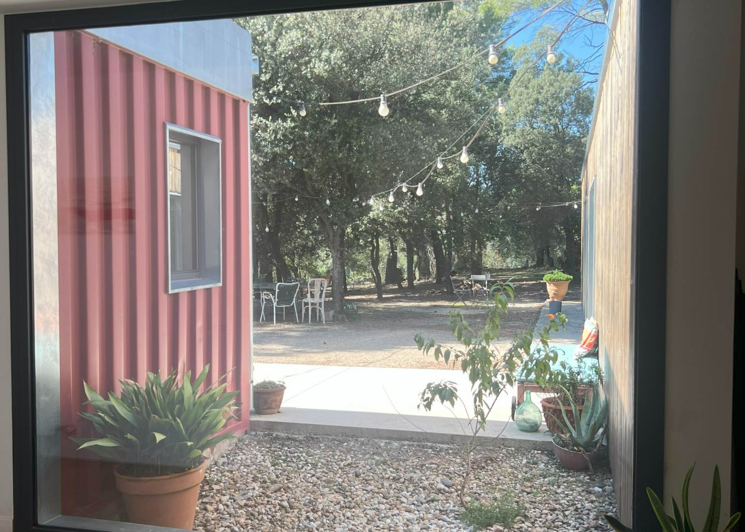 Alquila por horas Vivienda unifamiliar construída con contenedores marítimos