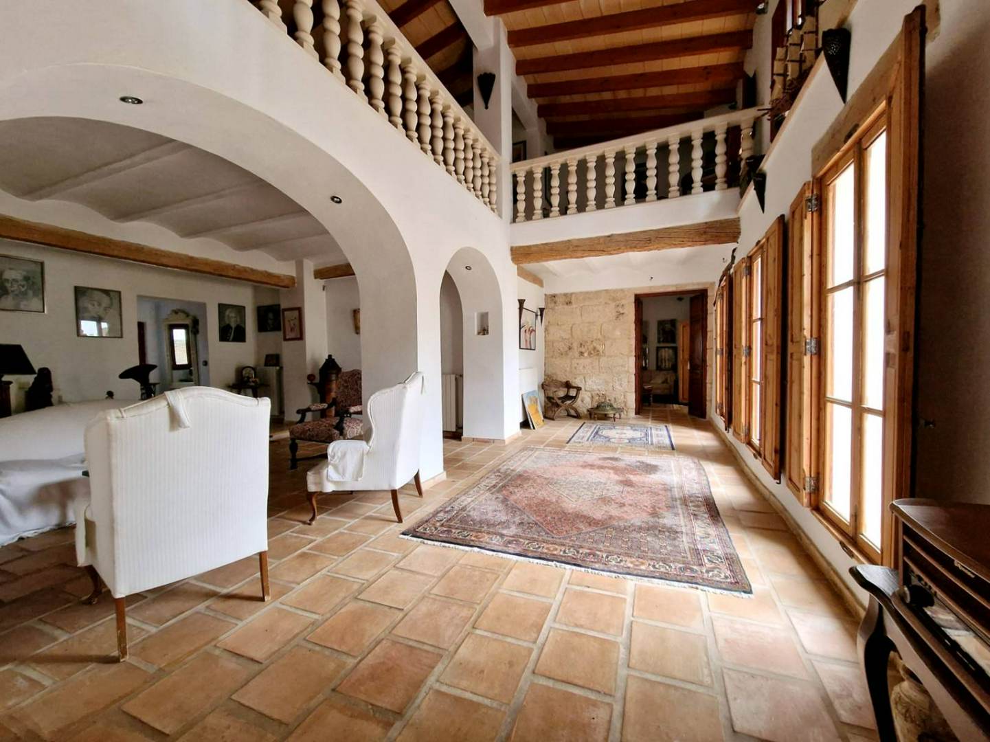 Alquila por horas Finca rústica entre naranjos con 600m2