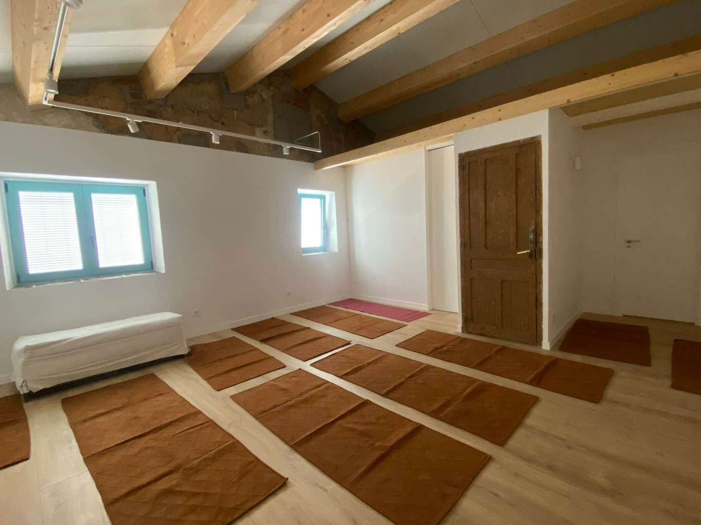 Alquila por horas Casita con sala de yoga