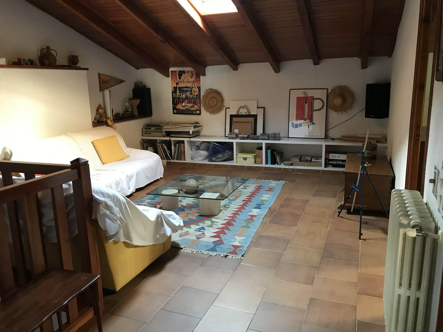 Alquila por horas Casa tradicional única con espacios de cine