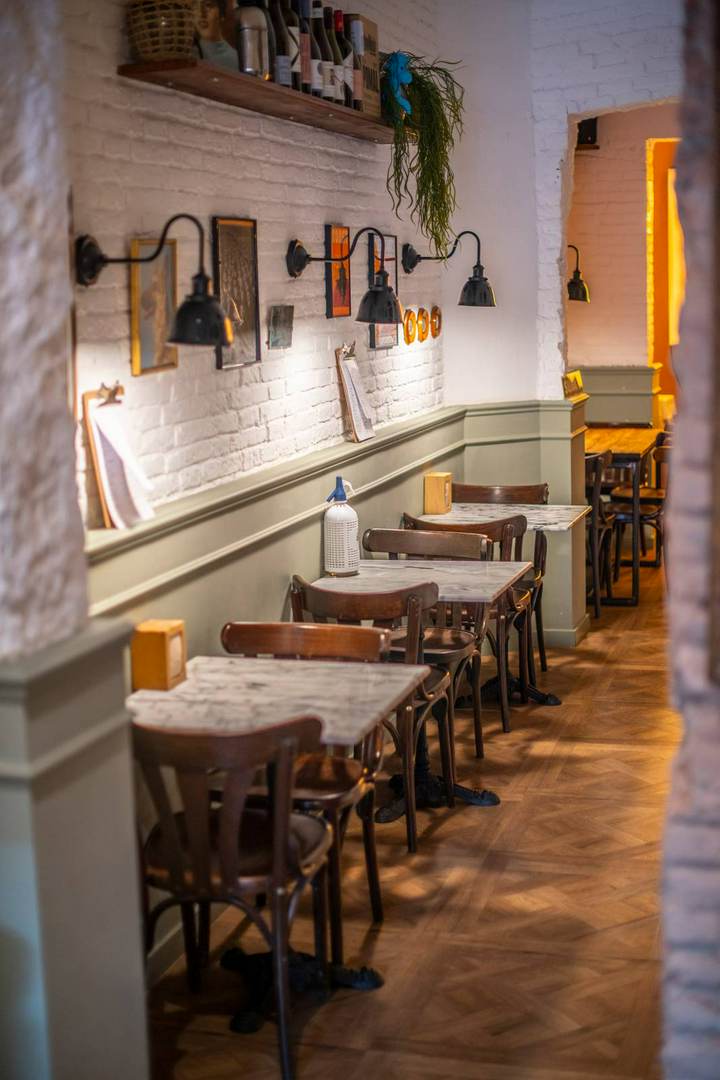 Alquila por horas Bodega moderna en el corazón de Barcelona