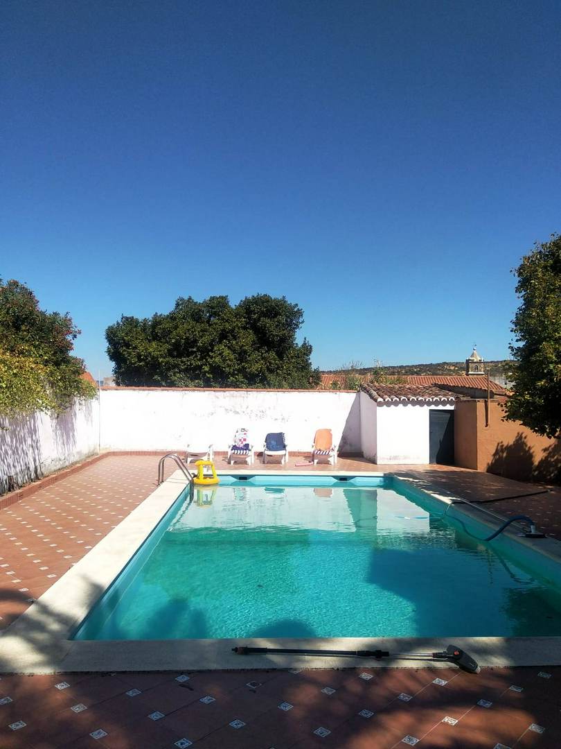 Alquila por horas Casa rural en Aldeacentenera repleta de elegancia, autenticidad y encanto extremeño