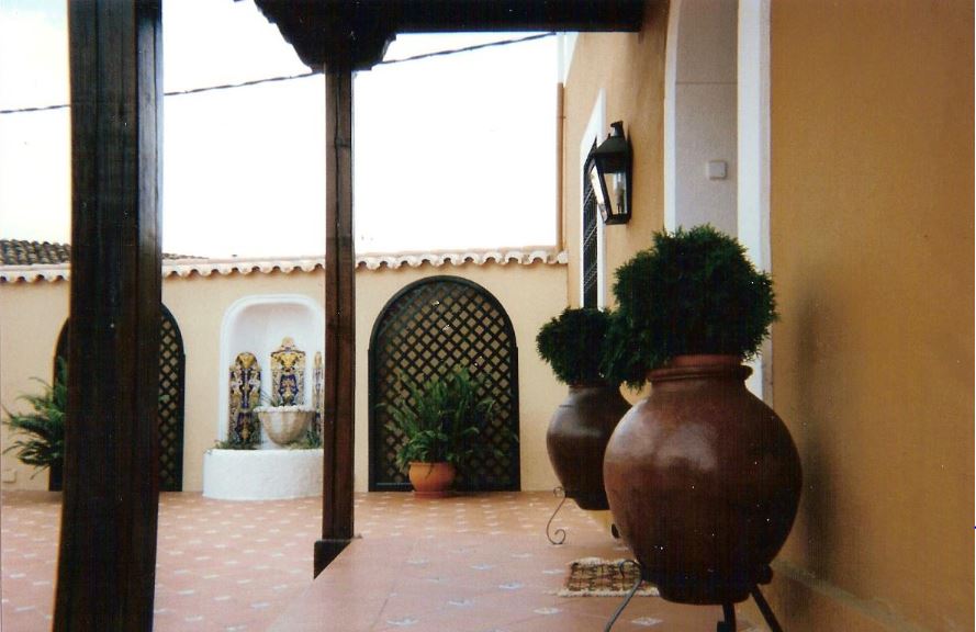 Alquila por horas Casa rural en Aldeacentenera repleta de elegancia, autenticidad y encanto extremeño